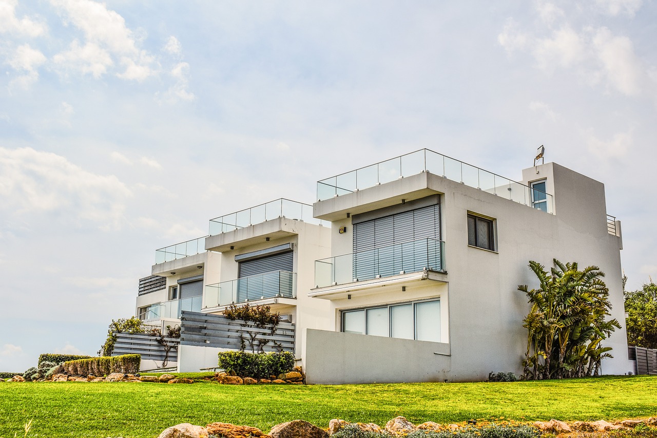 entdecken sie die welt der immobilieninvestitionen! maximieren sie ihre rendite durch kluge entscheidungen und gewinnen sie einblicke in markttrends, finanzierungsmöglichkeiten und strategien für erfolgreiche investitionen in immobilien.
